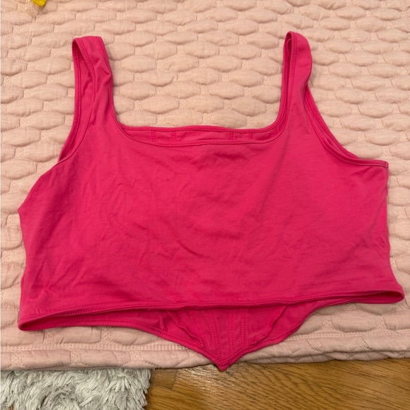Pink top - Picture 2 of 2